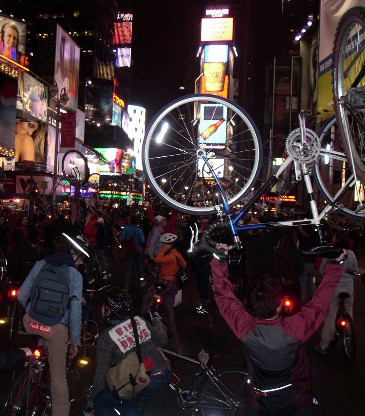 critical mass 3-2003, bikes up iii